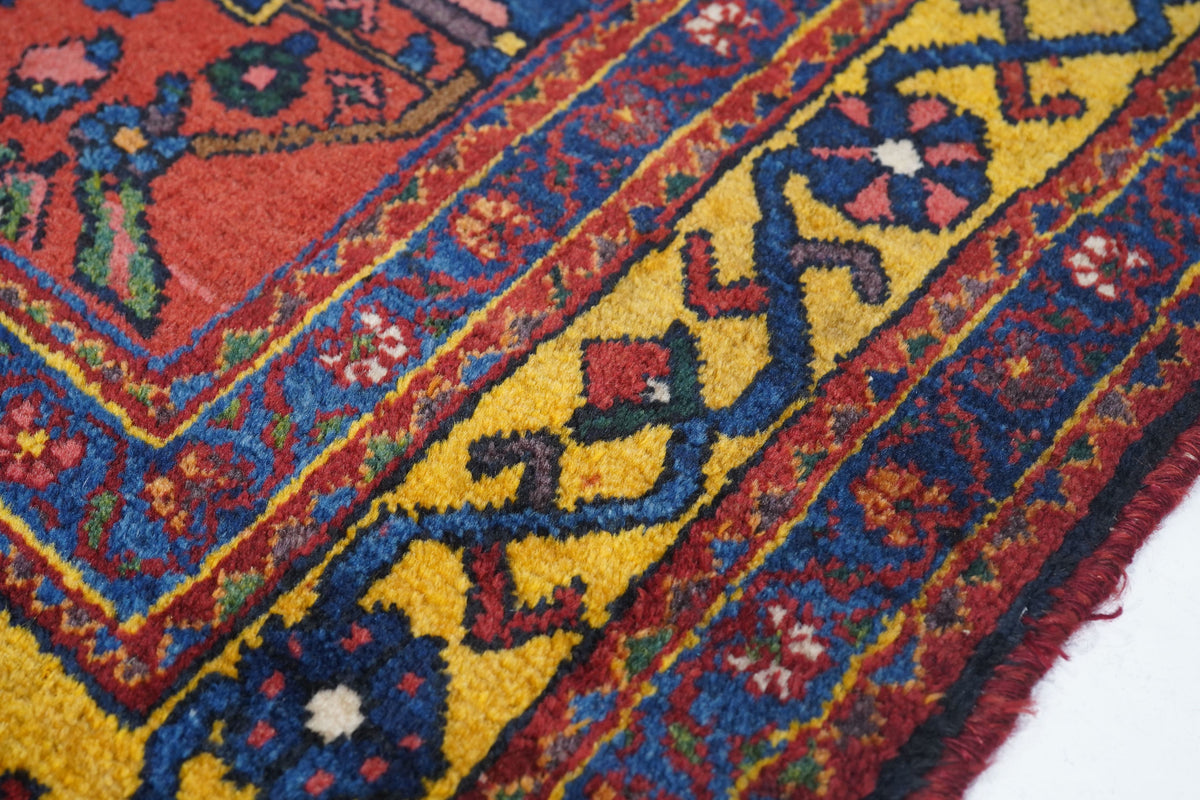 Antique Bakhtiari Rug 5'0'' x 6'4''