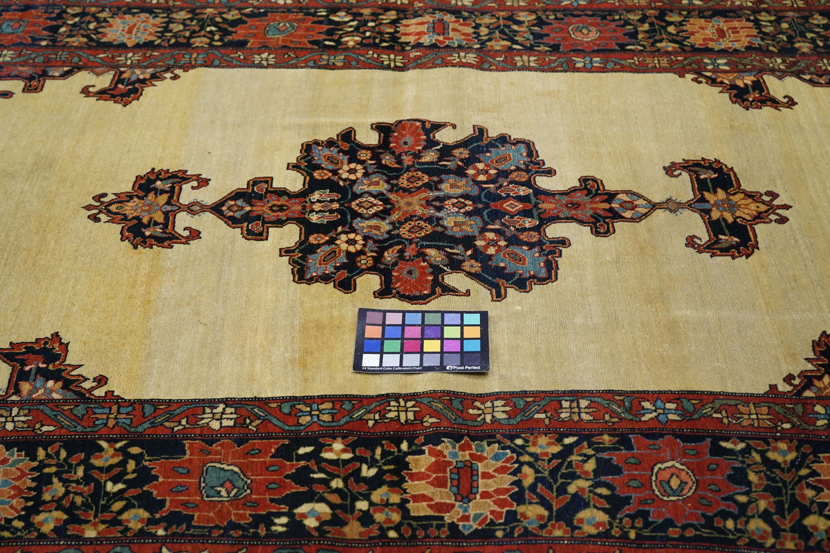 Antique Farahan Sarouk Rug 4'1'' x 7'0''