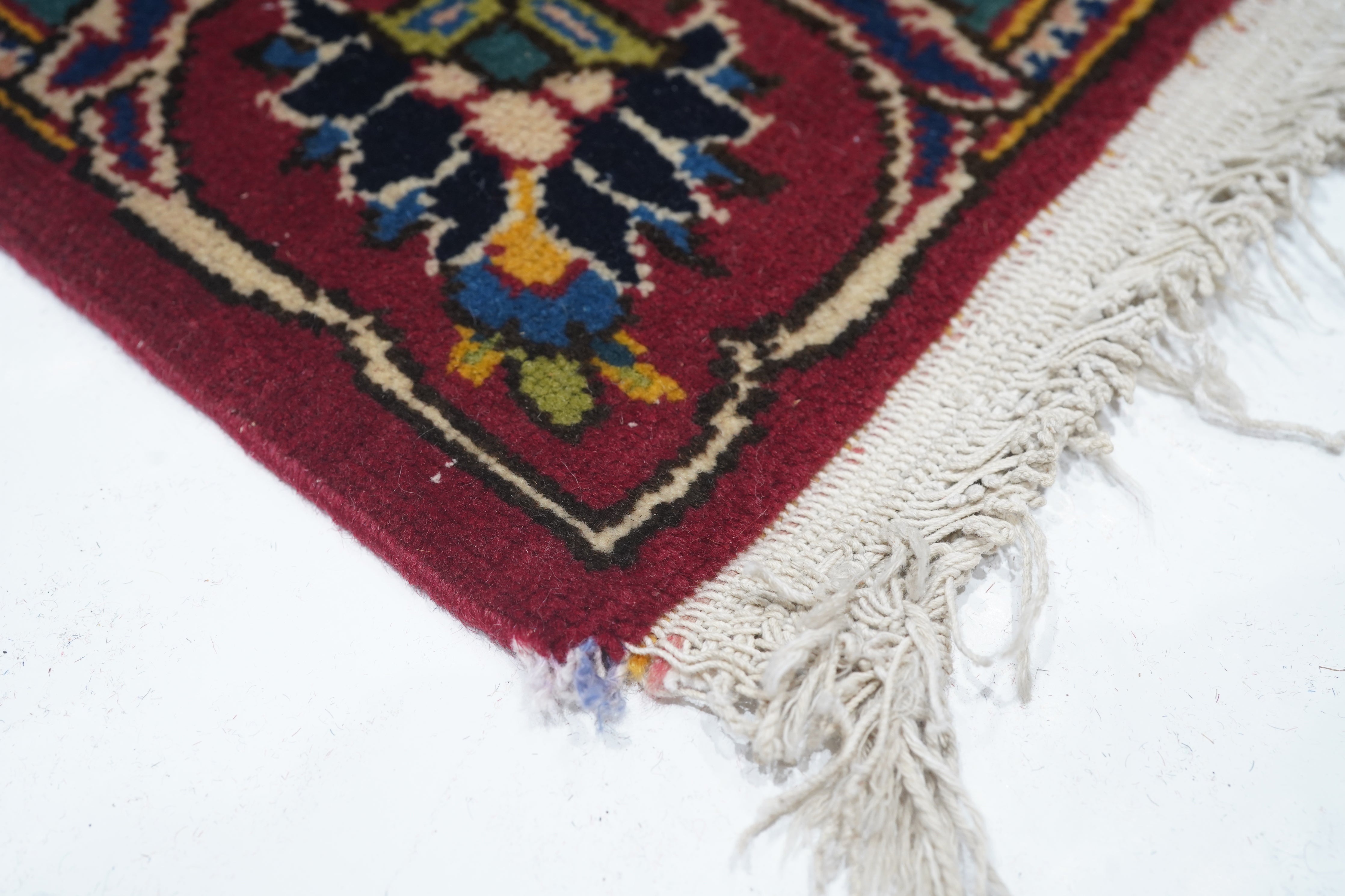 Vintage  Kashan Rug 4'7'' x 6'10''