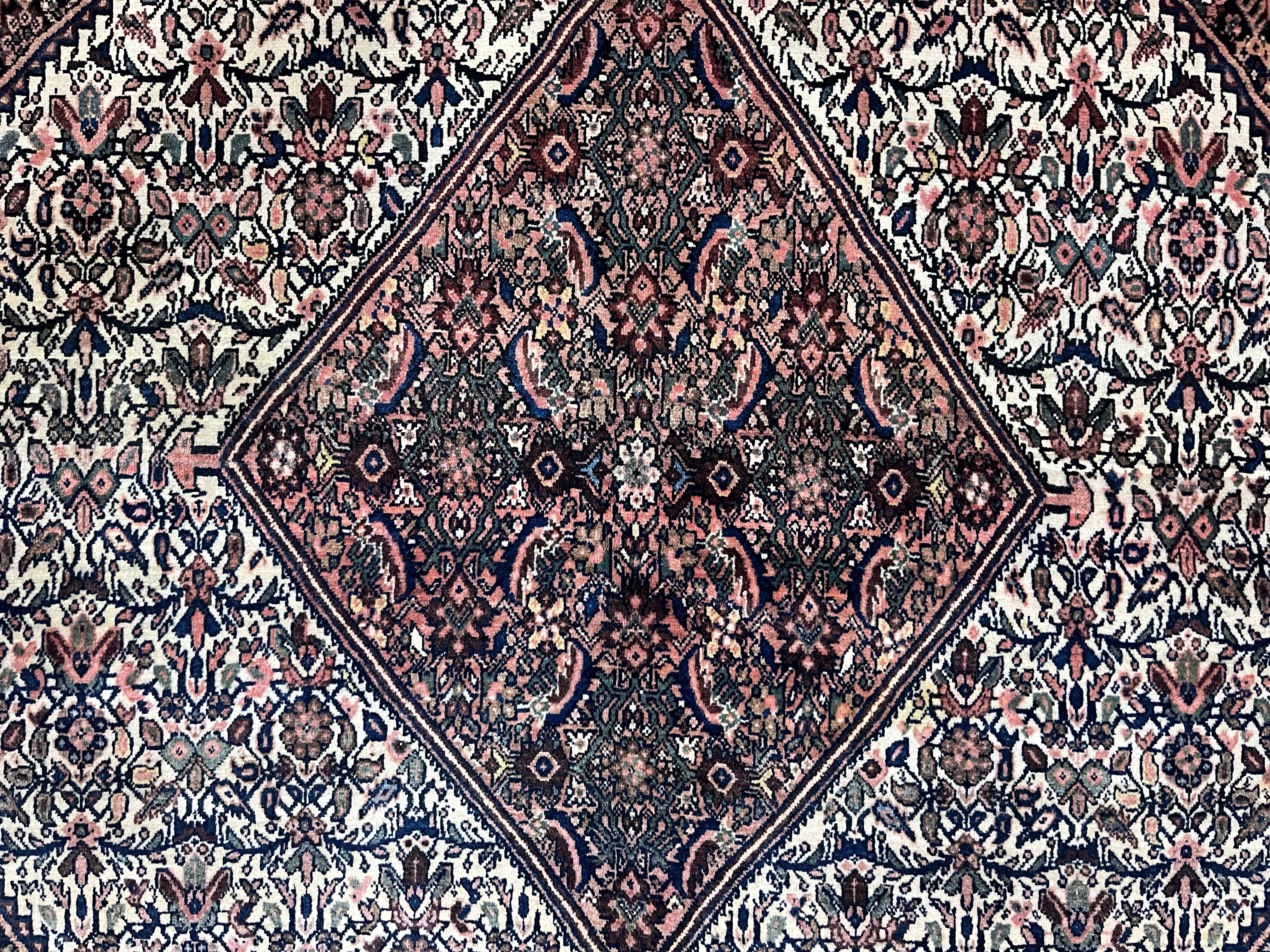 Antique Farahan Sarouk Rug 4' 3" x 6' 5"