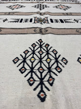 Fine Vintage Moroccan Rug 5'10" x 8' 5"