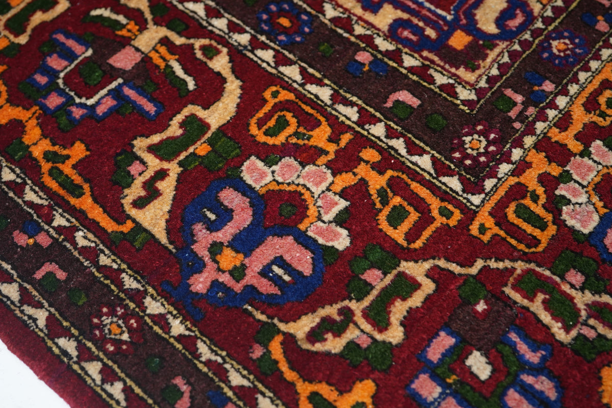 Vintage Isfahan Rug 4'9'' x 6'10''