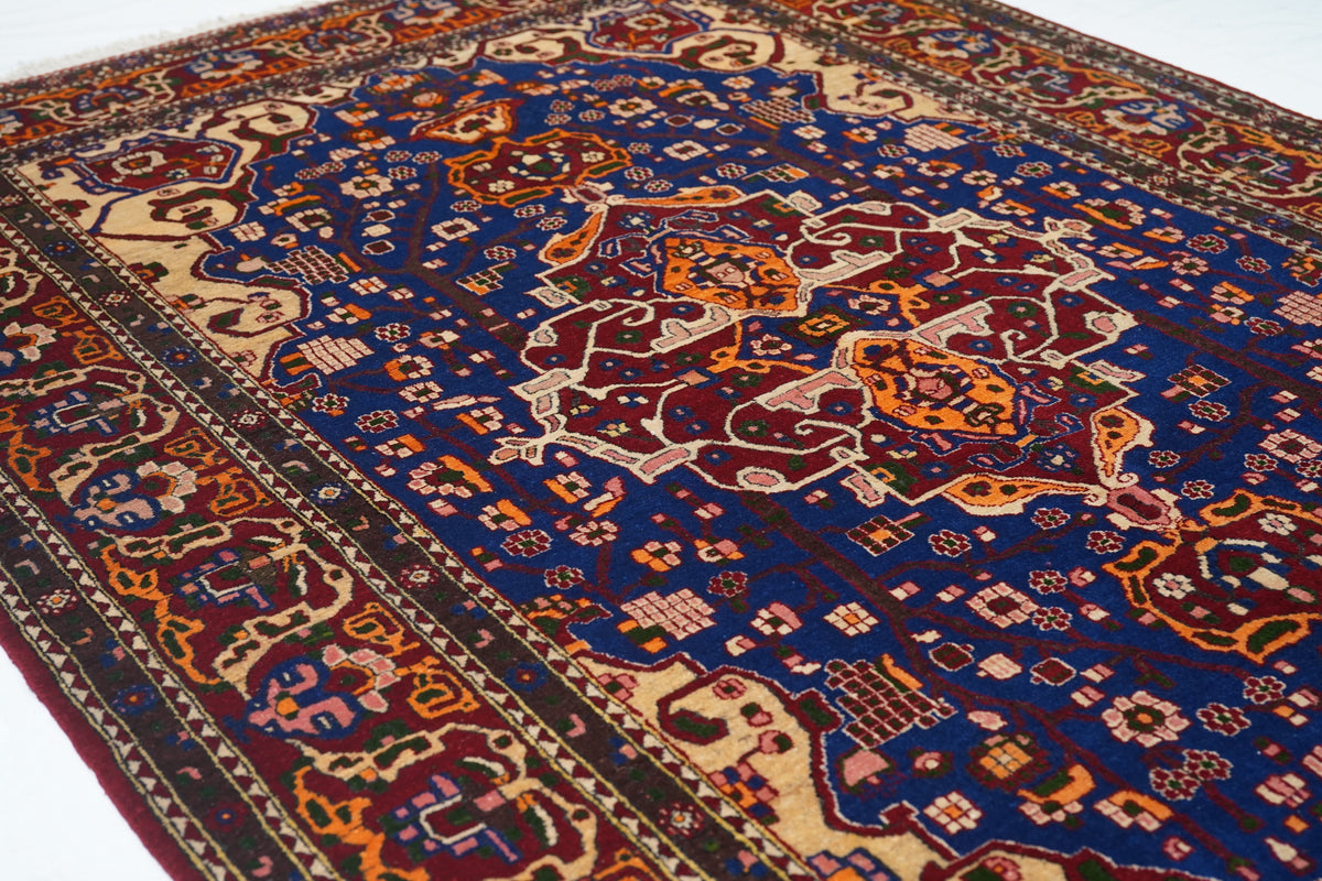 Vintage Isfahan Rug 4'9'' x 6'10''