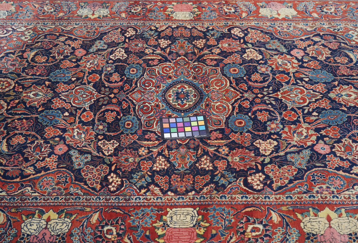 Vintage  Kashan Rug 4'8'' x 7'7''