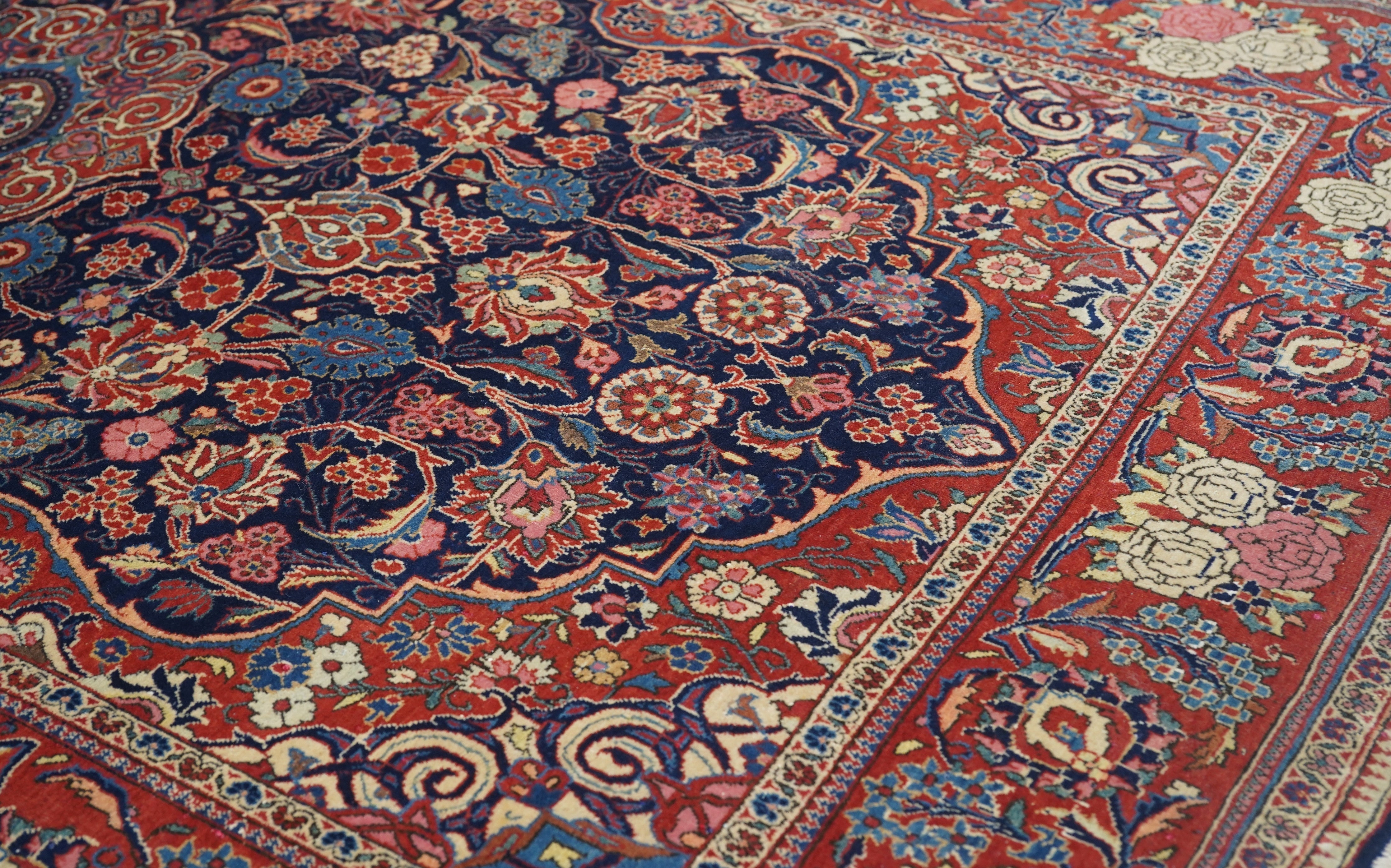Vintage  Kashan Rug 4'8'' x 7'7''