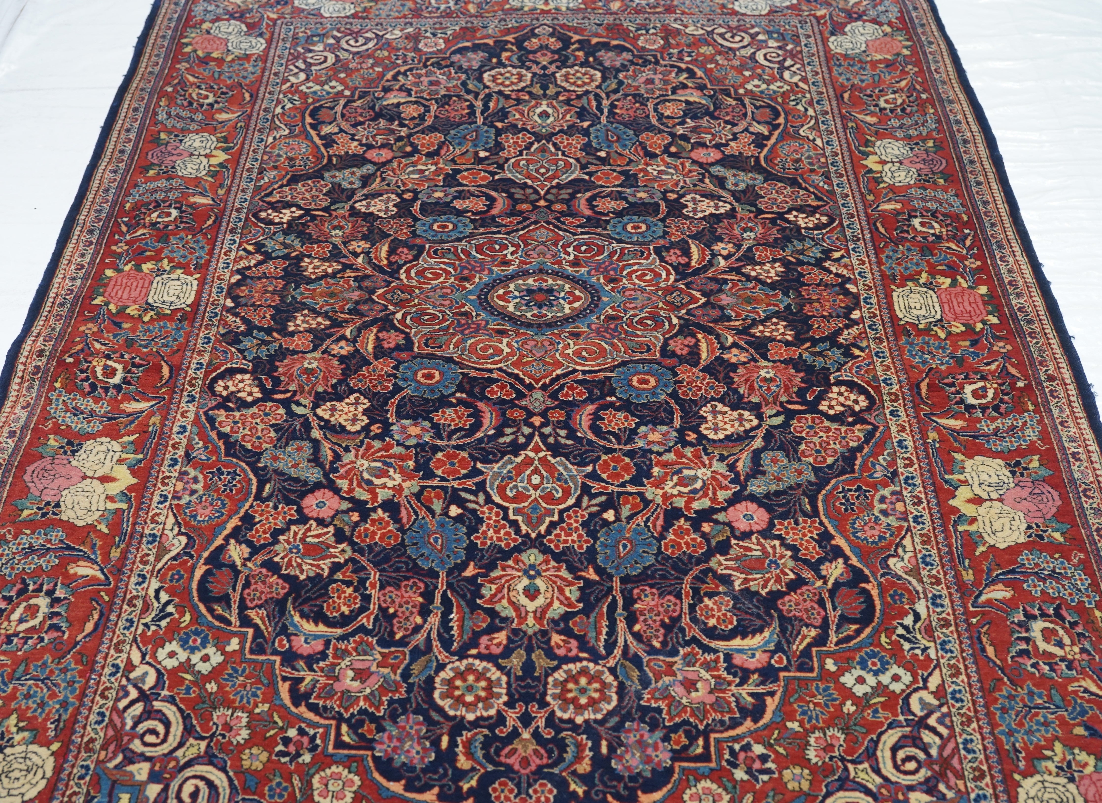 Vintage  Kashan Rug 4'8'' x 7'7''