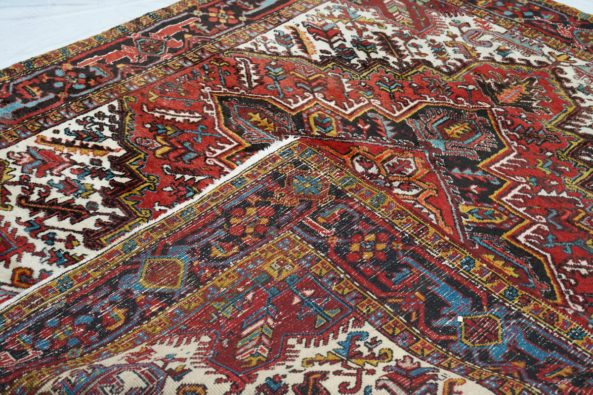 Vintage Heriz Rug 7'3'' x 8'6''