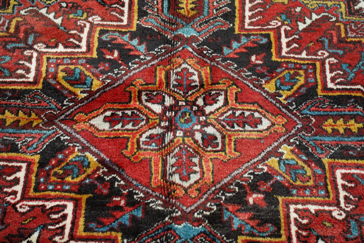 Vintage Heriz Rug 7'3'' x 8'6''
