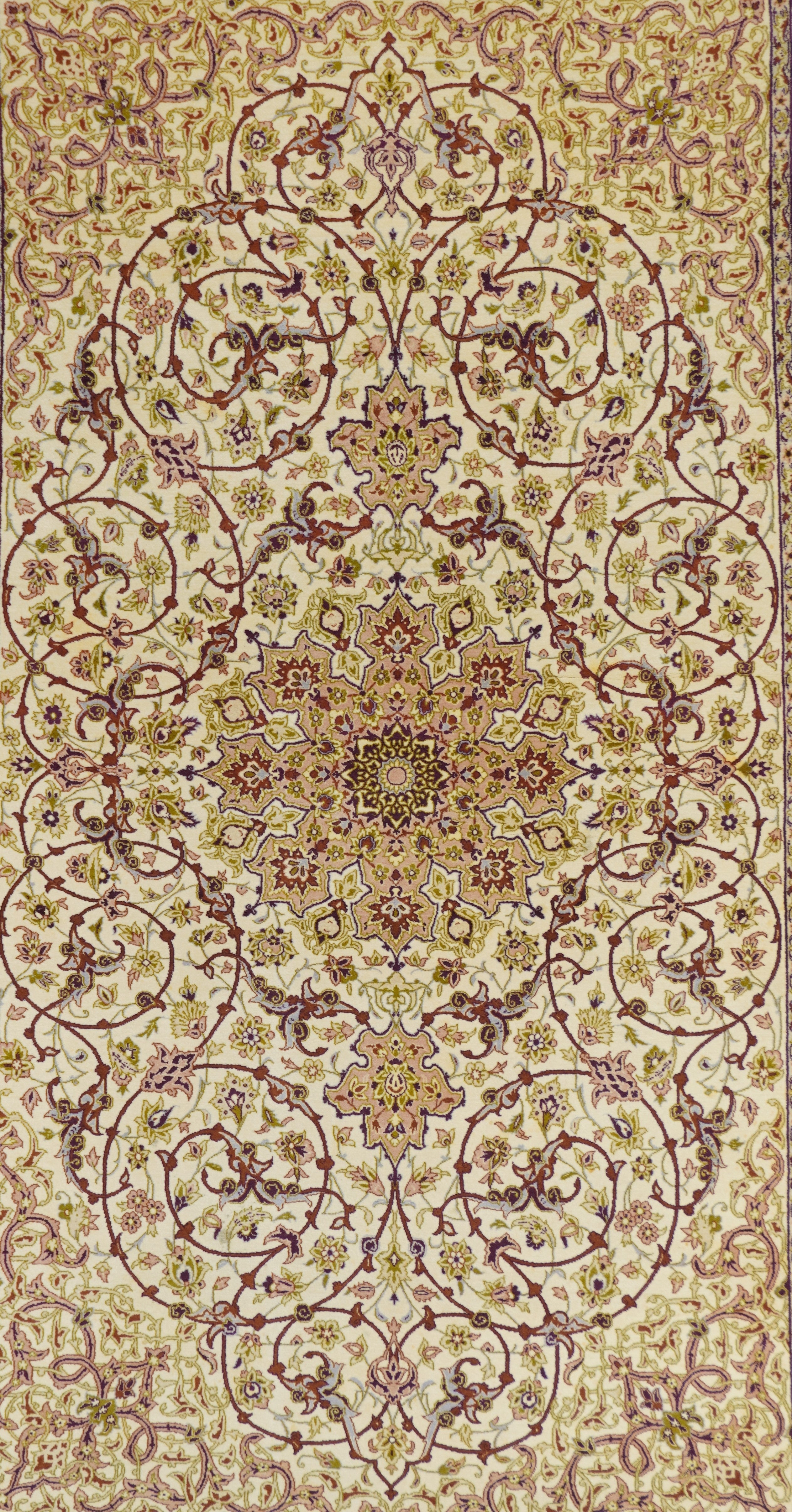 Extremely Fine  Isfahan Wool and Silk. Signed Saraf Mamoury Rug 4'10'' x 7'9''