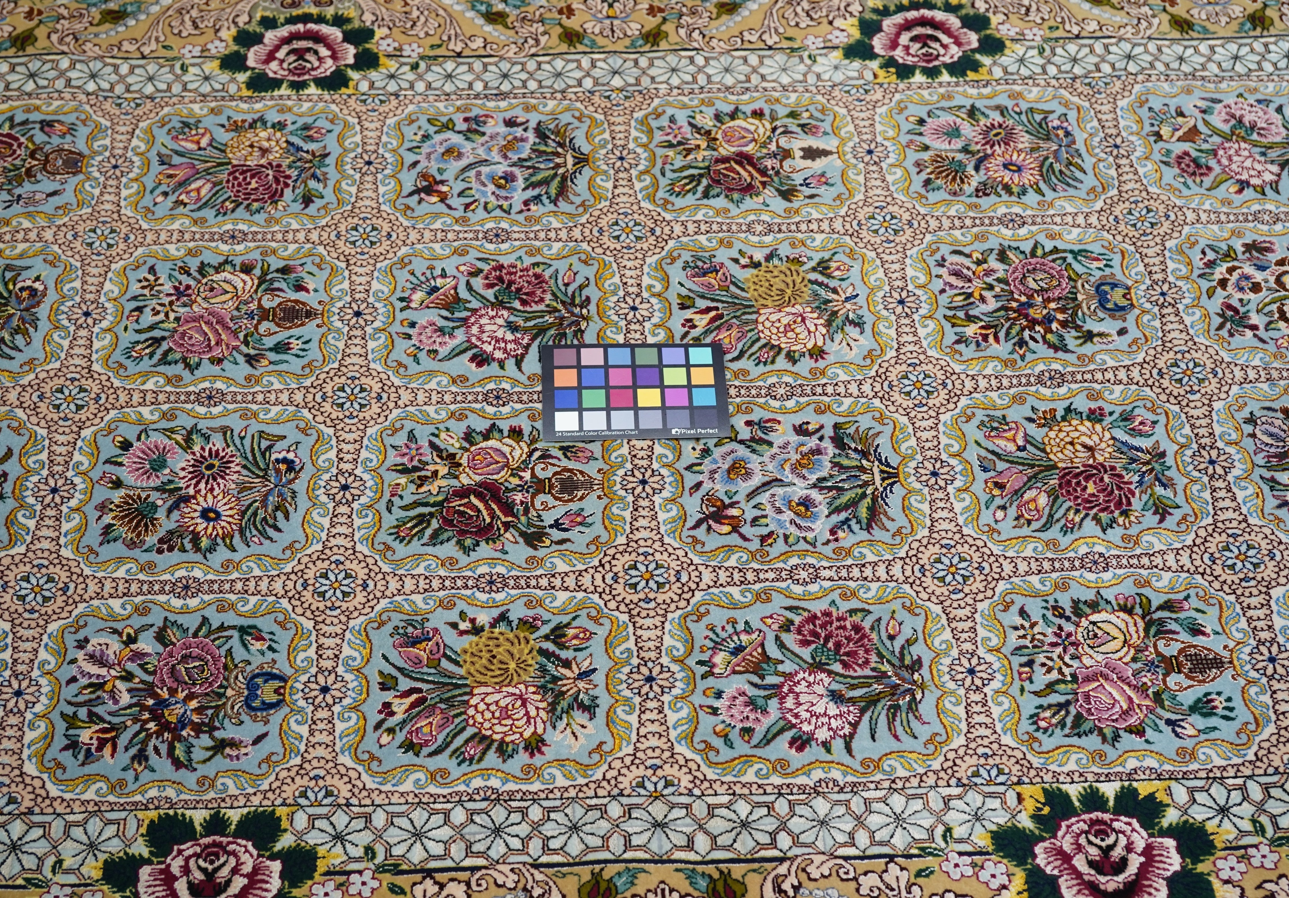 Extremely Fine  Isfahan Wool and Silk Rug 4'1'' x 6'4''