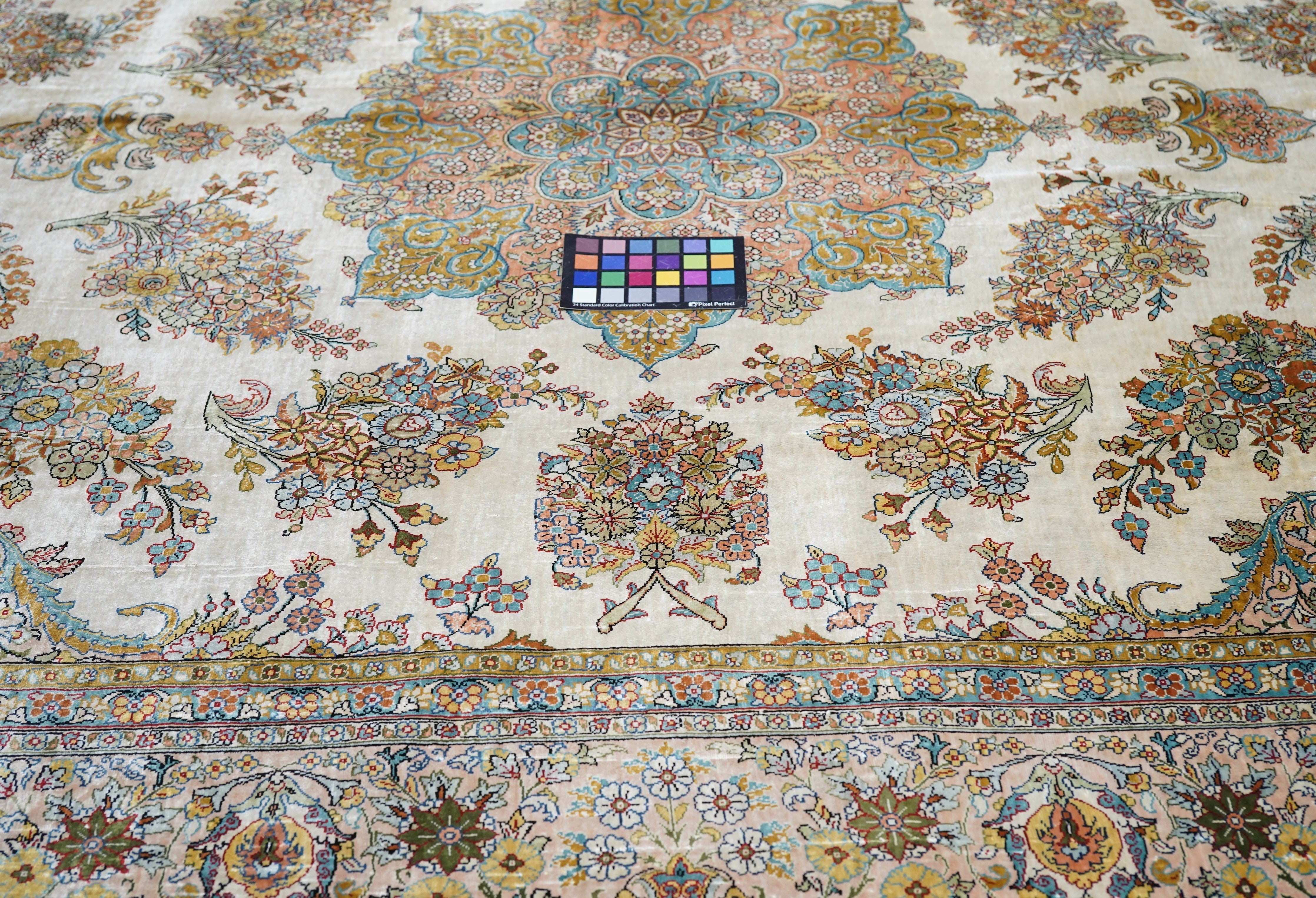 Extremely Fine Antique Silk Hereke Rug 6'6'' x 9'6''