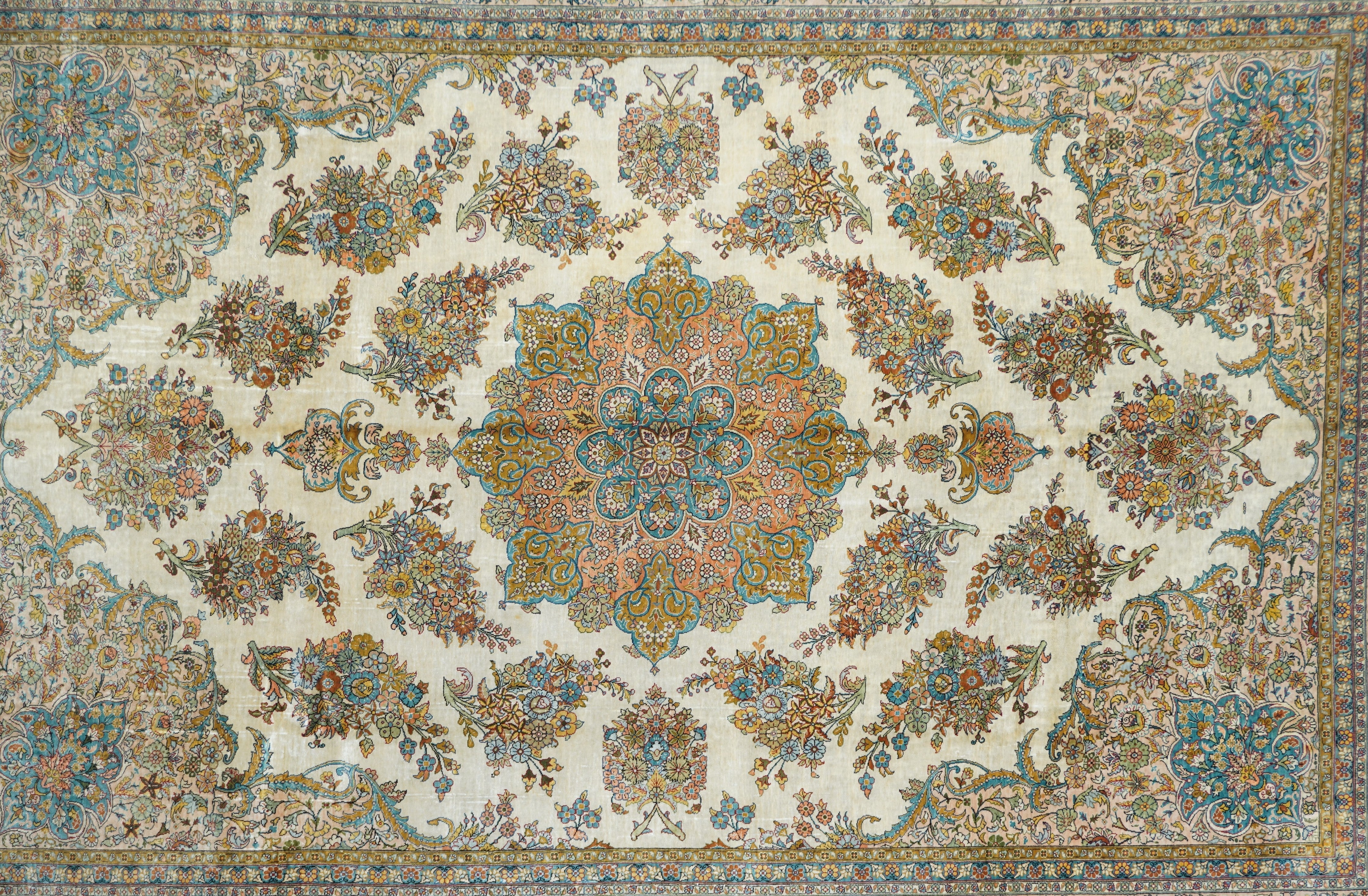 Extremely Fine Antique Silk Hereke Rug 6'6'' x 9'6''