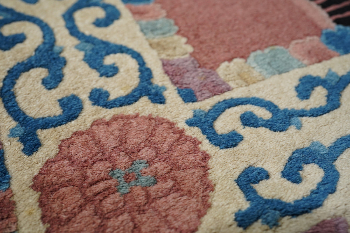 Antique Chinese Rug 5'2'' x 7'10''