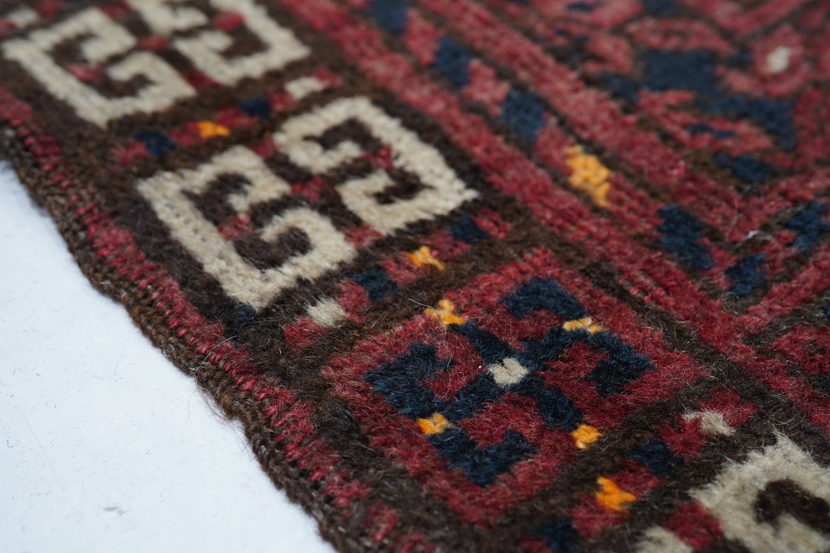 Vintage Turkmen Rug 4'11'' x 7'7''