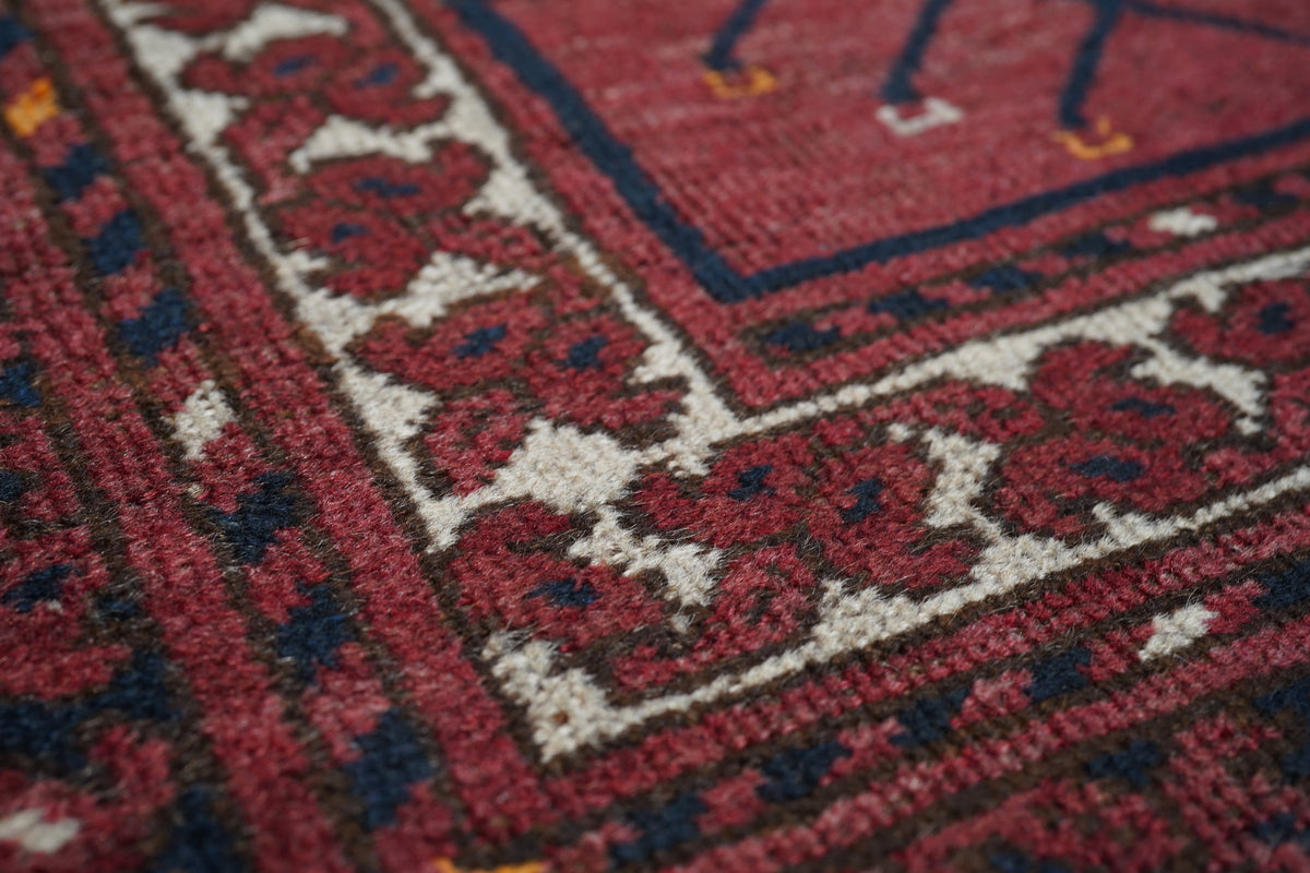 Vintage Turkmen Rug 4'11'' x 7'7''