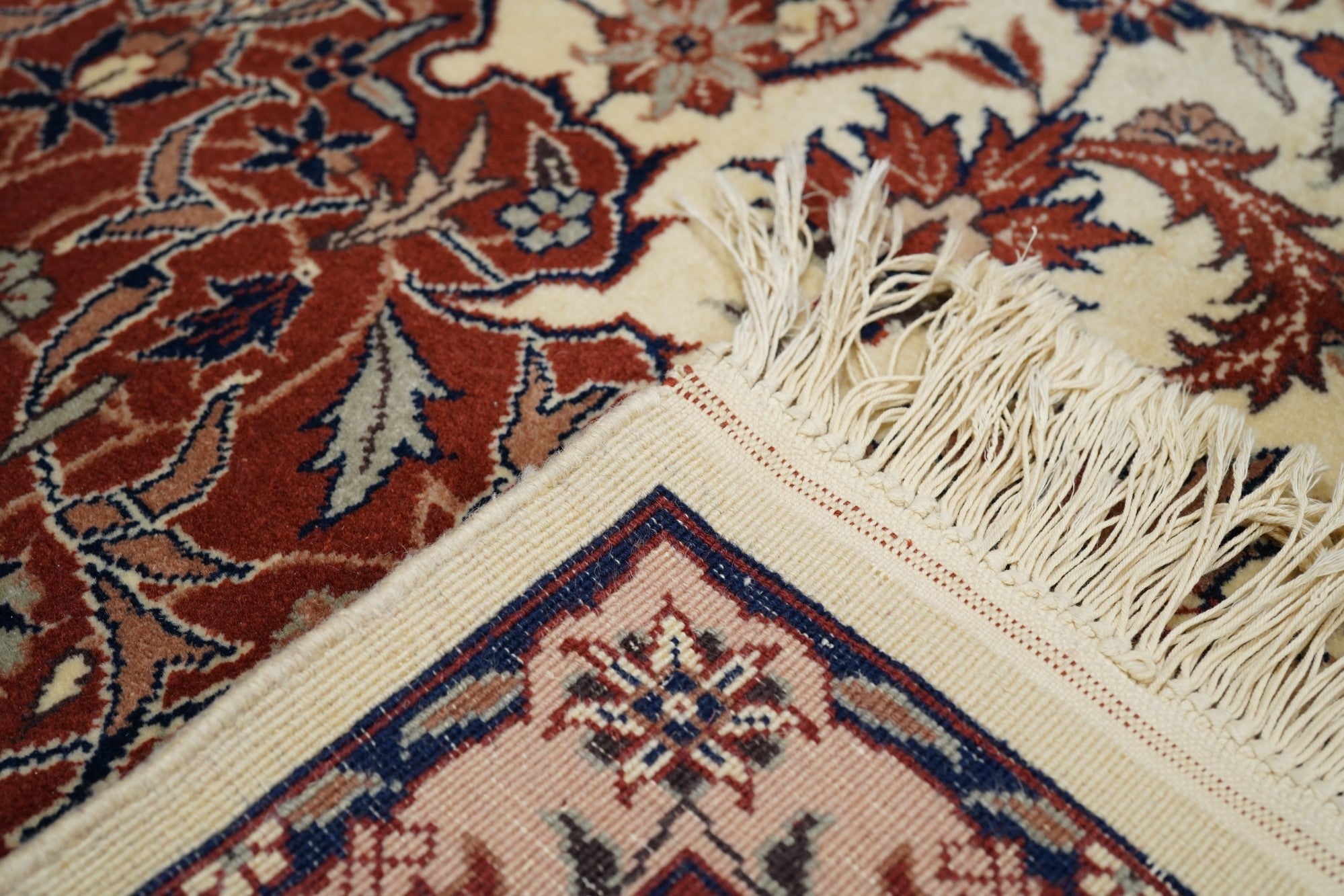 Rug 6'0'' x 9'0''