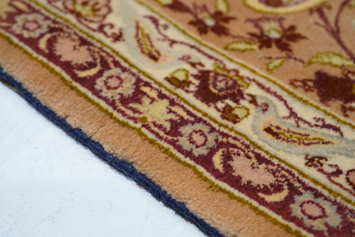 Extremely Fine  Isfahan Wool and Silk Rug 5'1'' x 7'7''