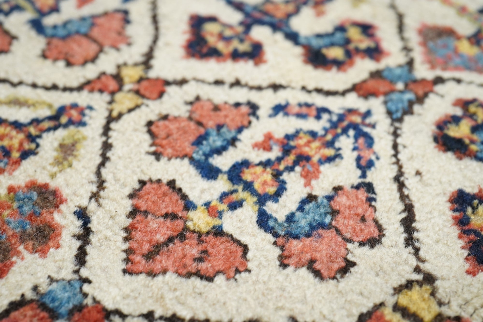 Antique NW Rug 4'10'' x 9'5''