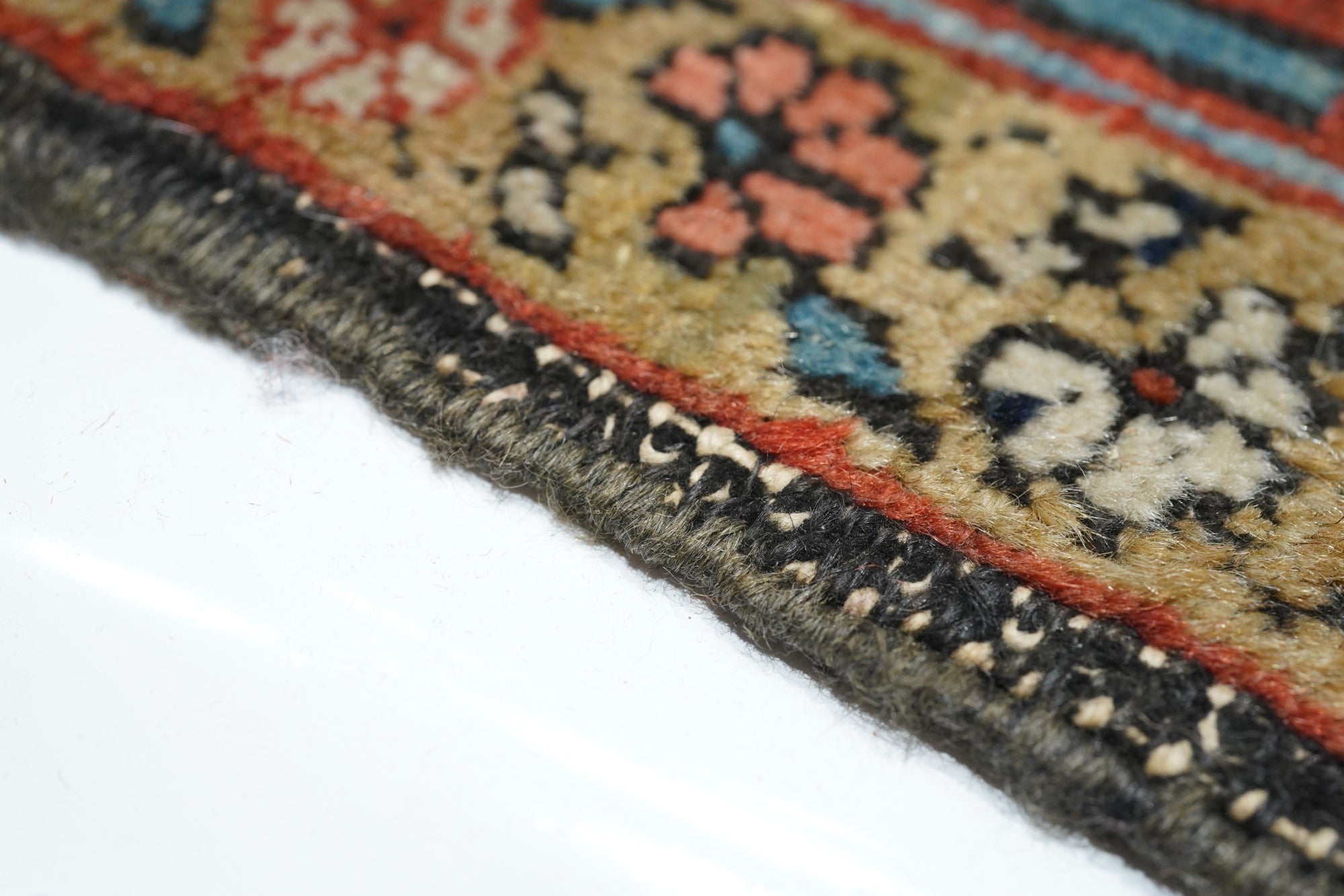 Antique Serapi Rug 9'9'' x 13'6''