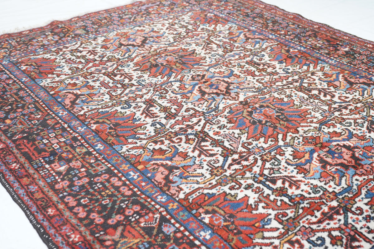 Vintage Karaje Heriz Rug 4'10'' x 6'2''