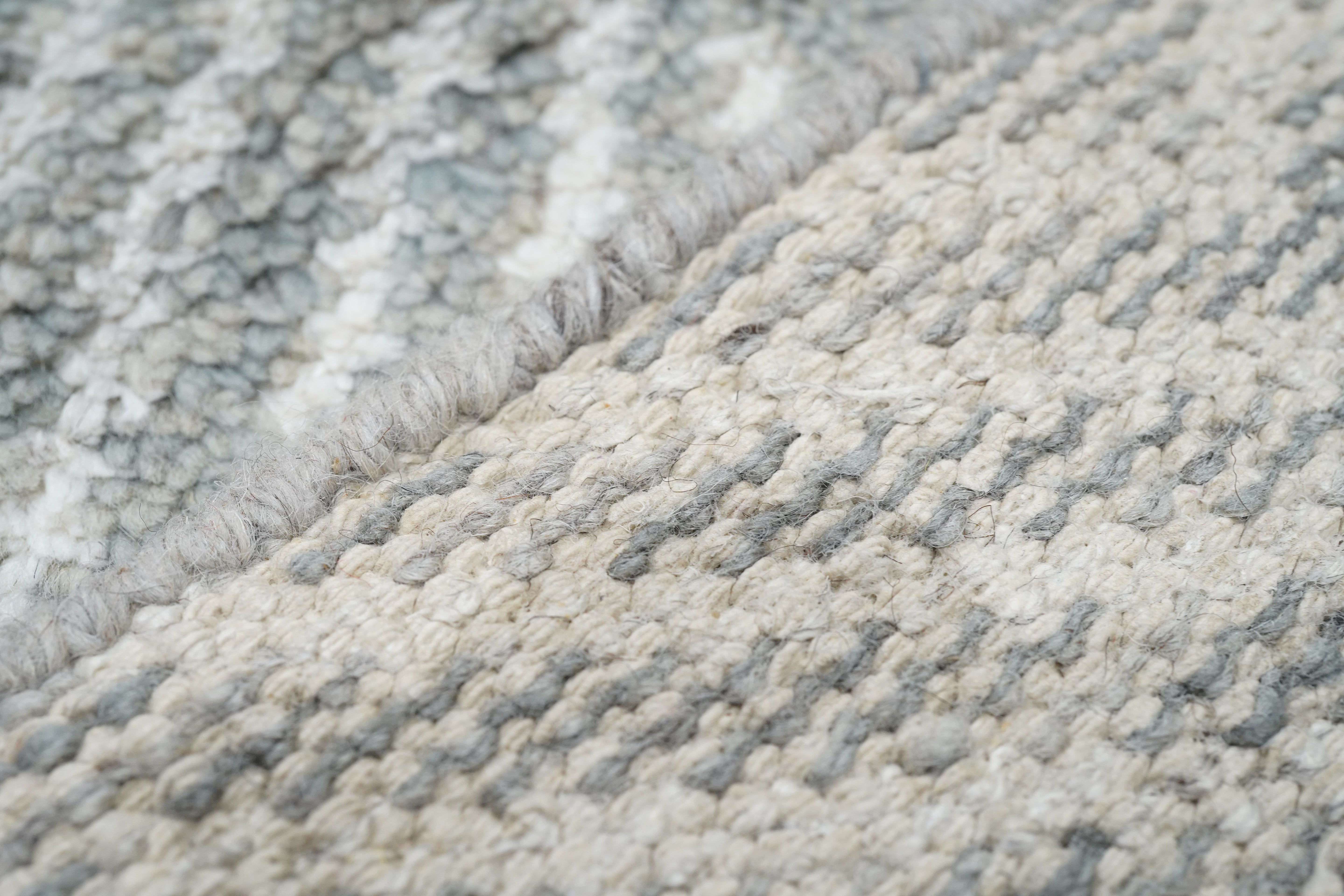 Modern Design Runner 2'6'' x 7'7''