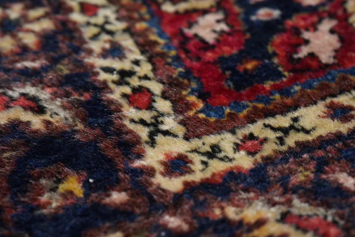 Antique Sarouk Rug 2'6'' x 6'3''