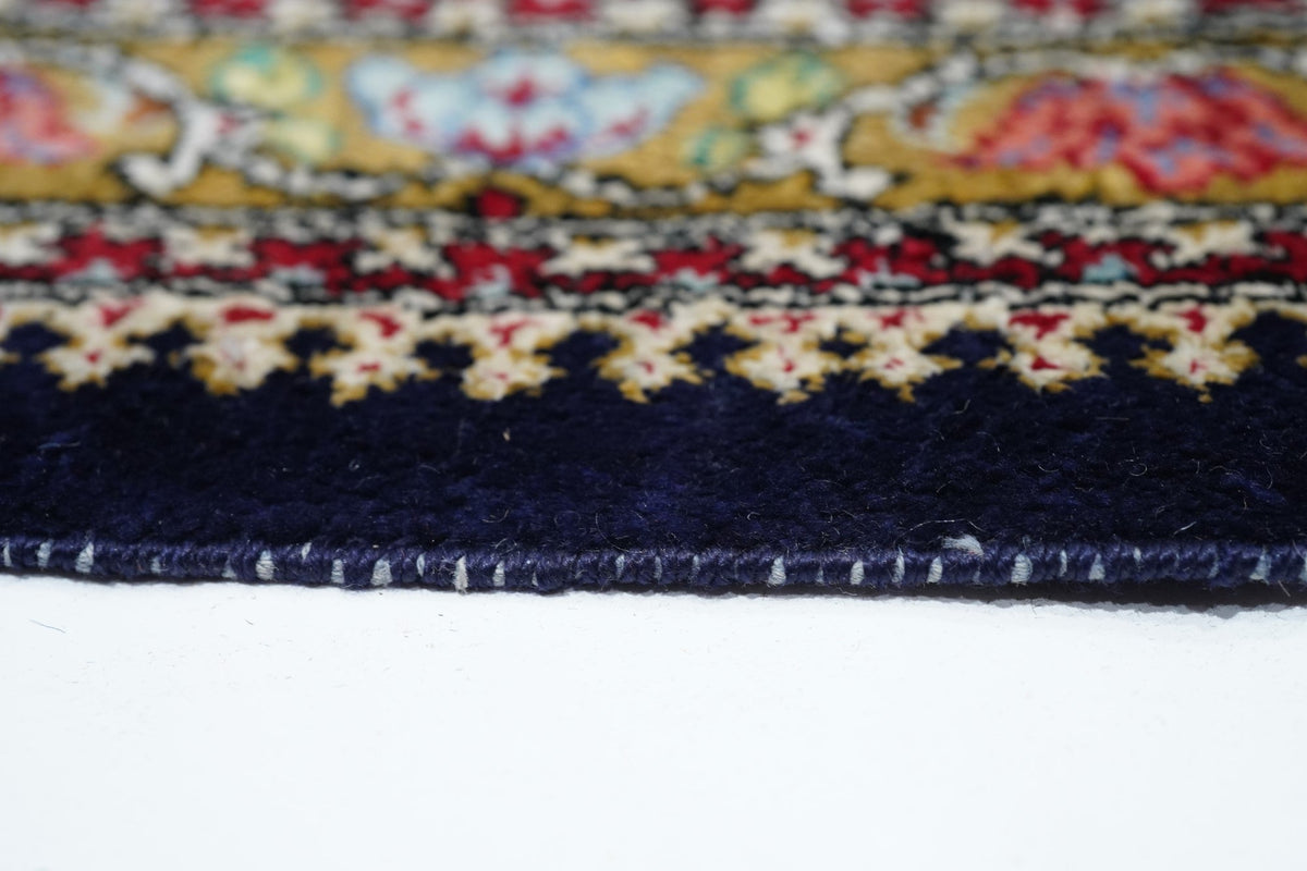 Extremely Fine Vintage Silk  Qum Rug 4'5'' x 7'0''