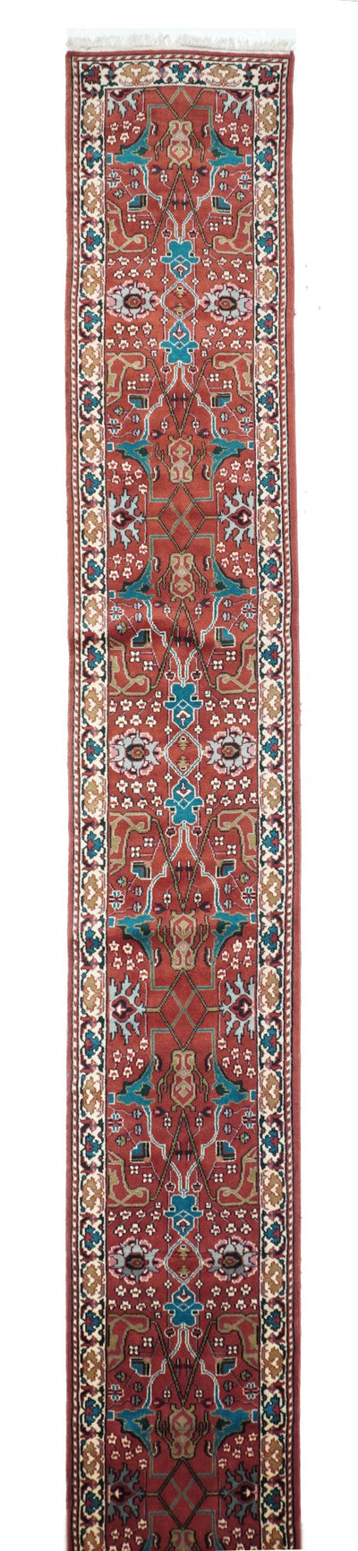 Heriz Runner 2'5'' x 19'8''