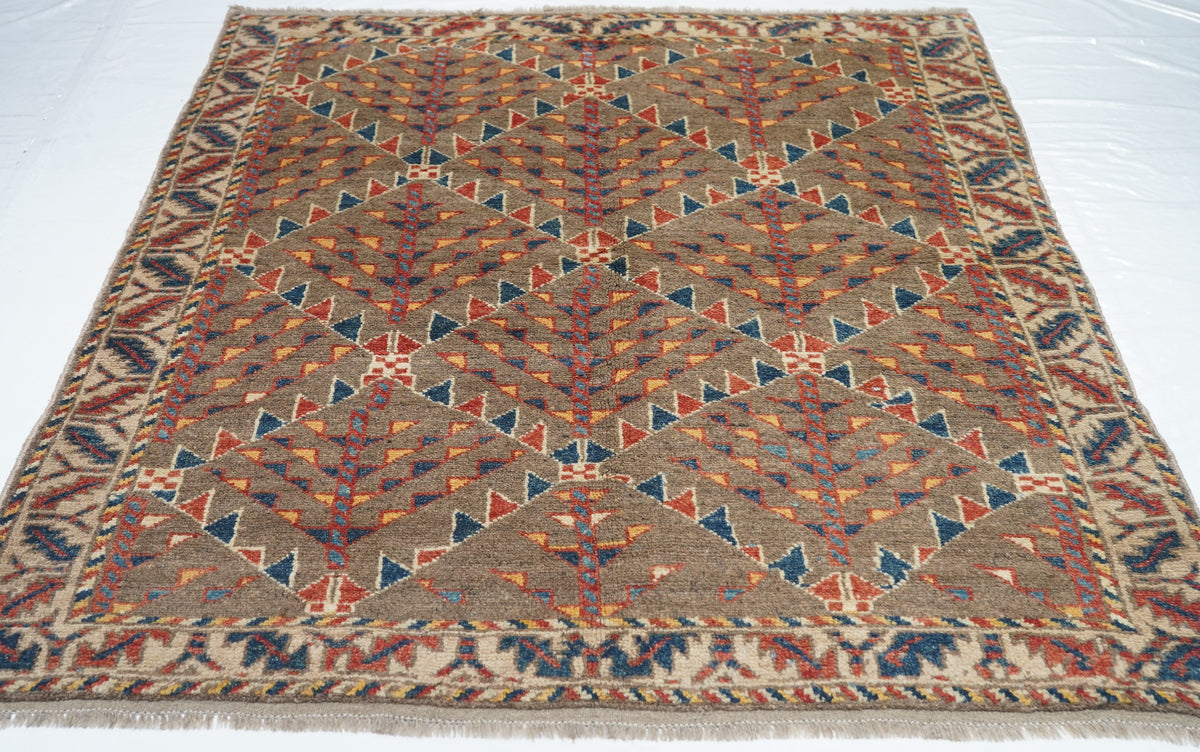 Vintage  Veramin Rug 5'0'' x 6'5''