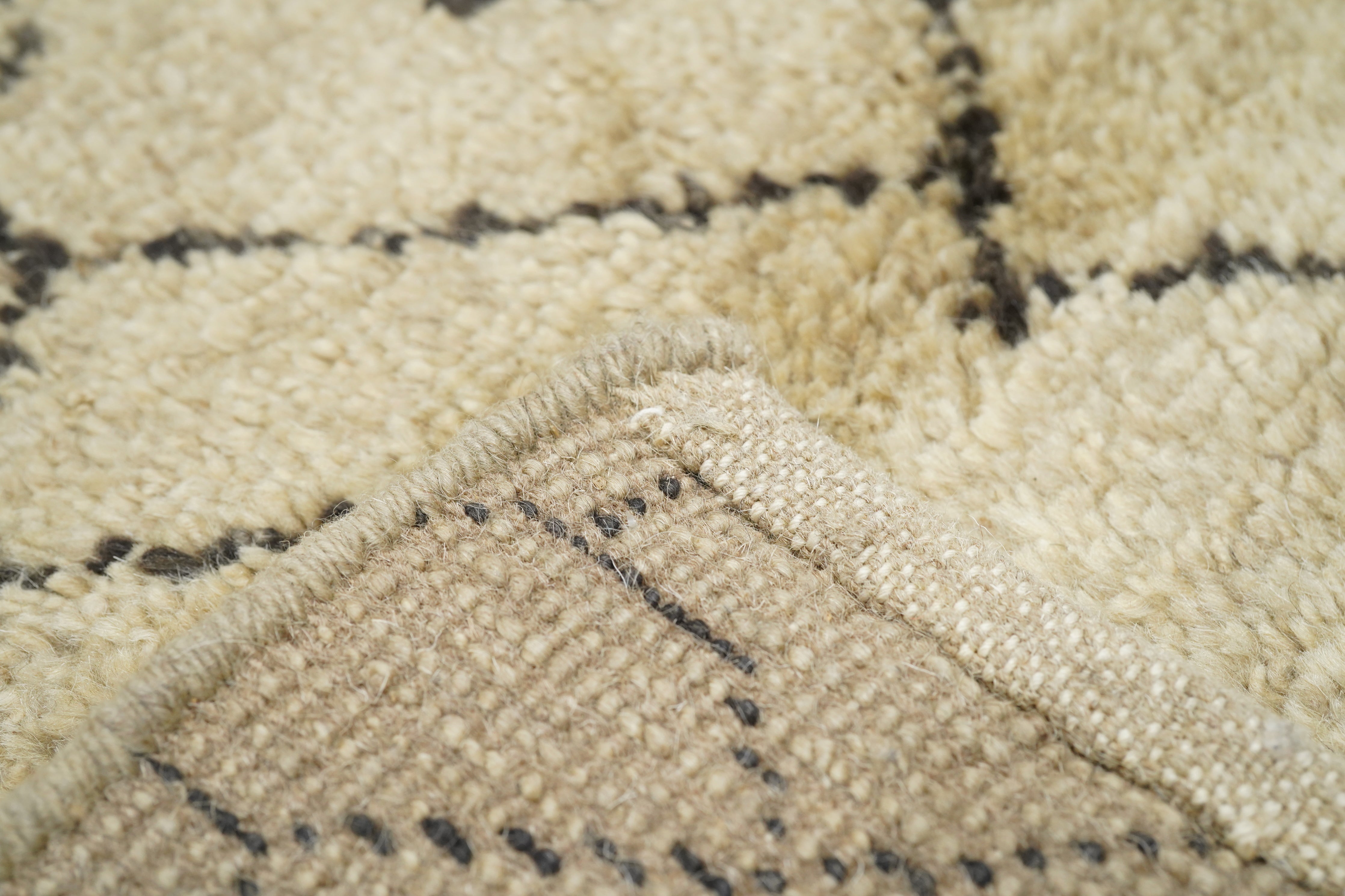 Moroccan Rug 4'0" x 6'0"