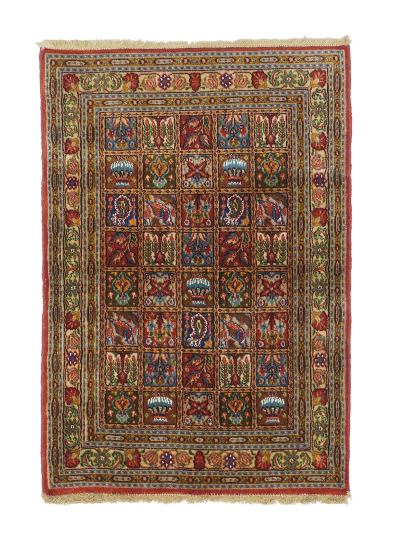 Fine Vintage Qum Rug 2'0