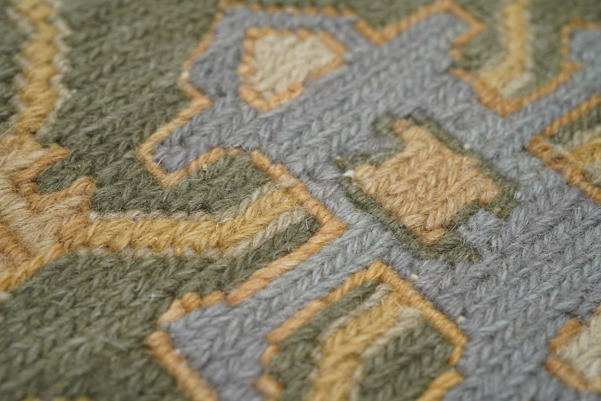 Sumak Rug 3'2'' x 5'2''