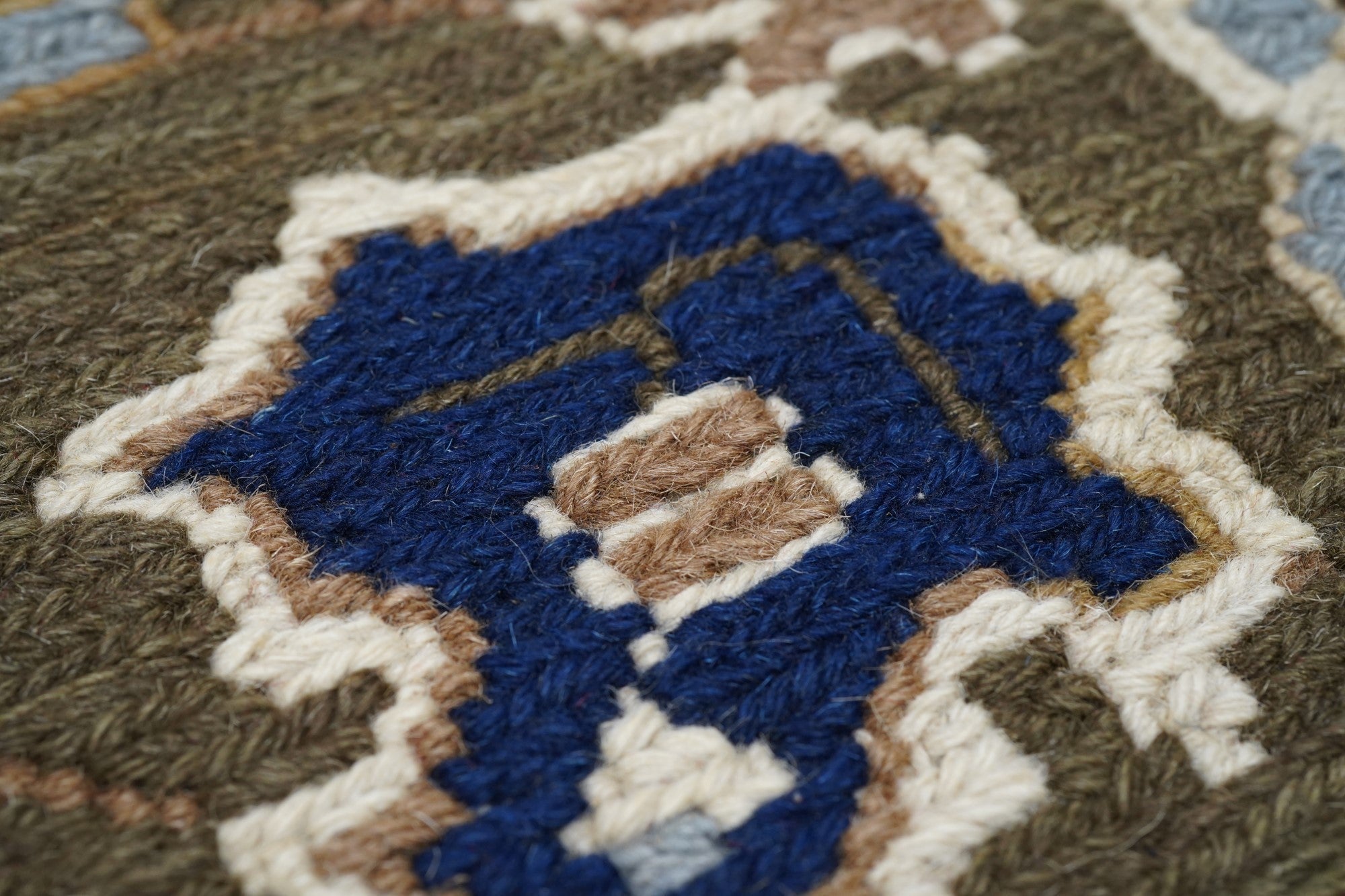 Sumak Rug 3'2'' x 5'2''