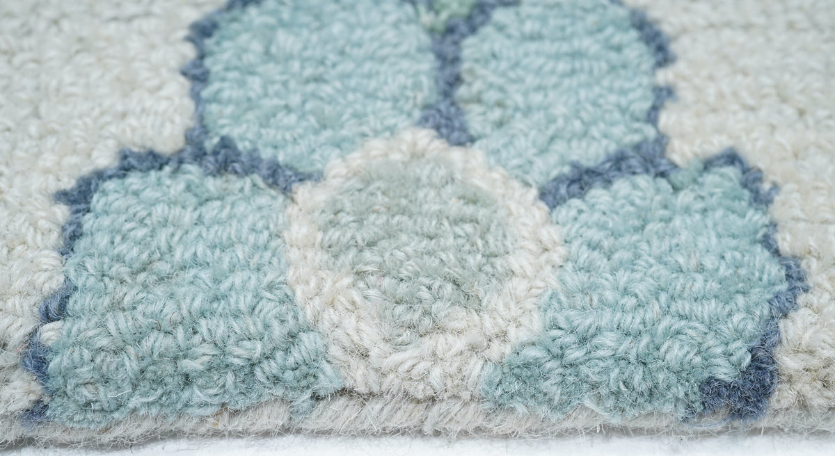 Modern Rug 5'0" x 8'0"