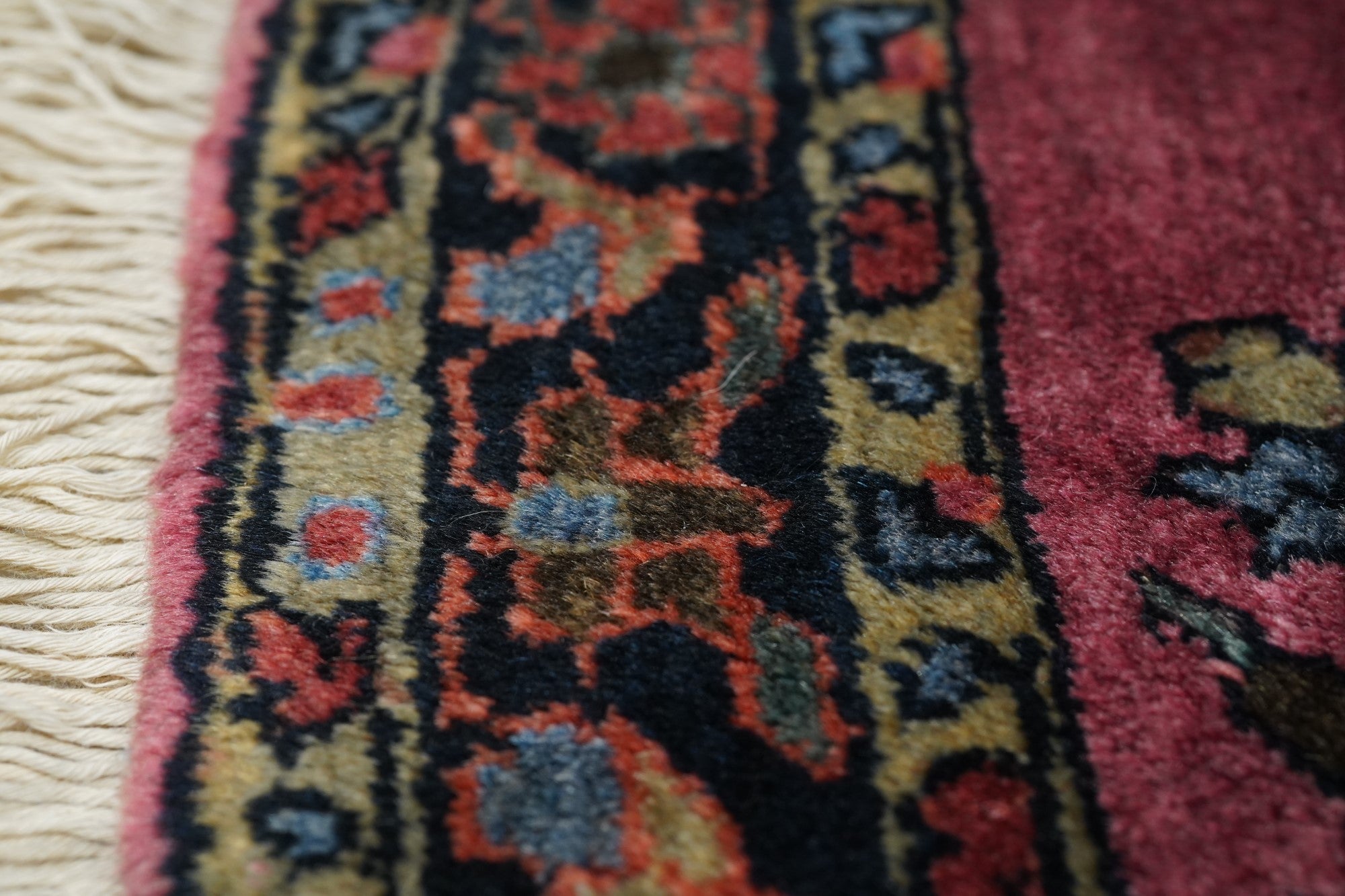Antique Sarouk Rug 2'0" x 2'5''