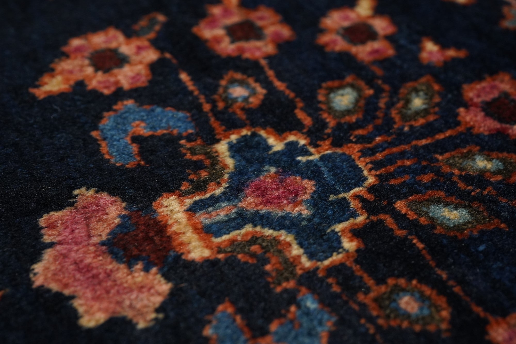 Antique Sarouk Rug 1'11'' x 2'6''