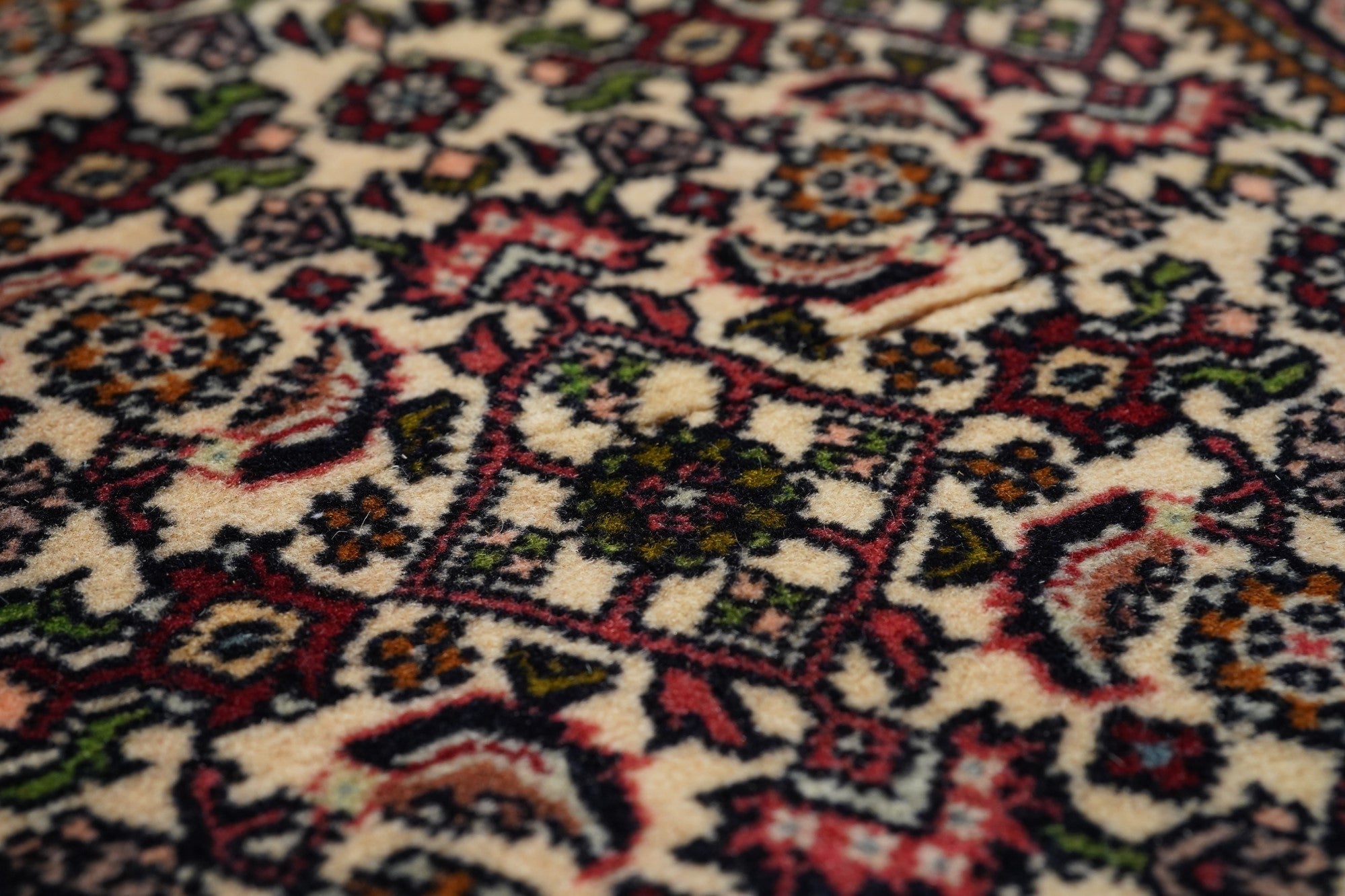 Vintage Bidjar Rug 4'6'' x 8'2''