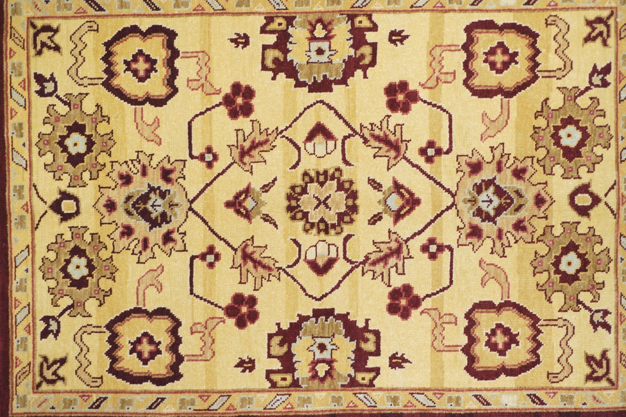 Oushak Rug 4'0" x 6'0"