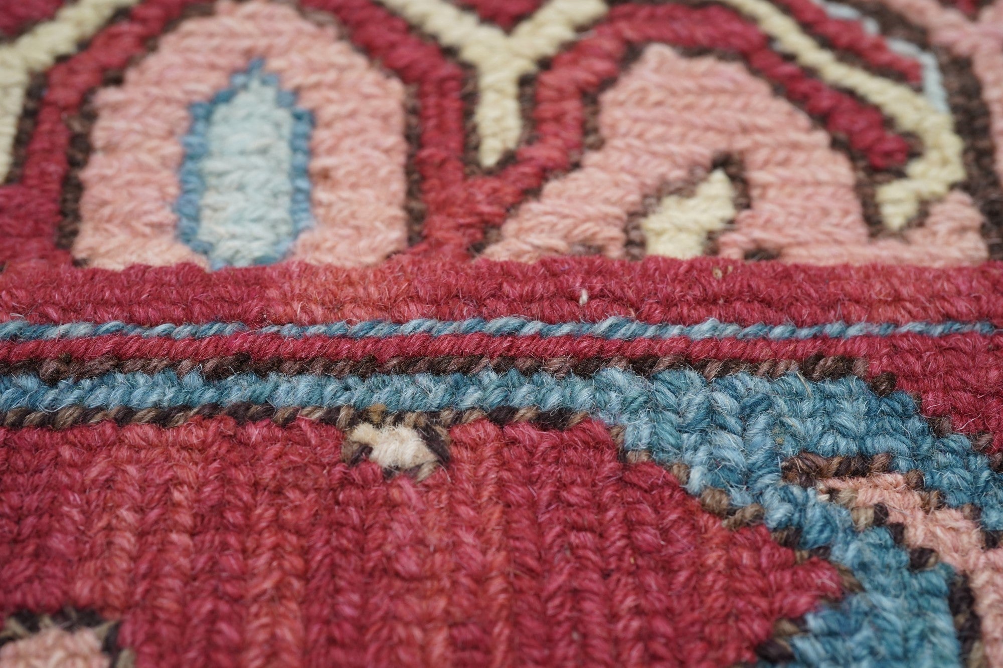 Sumak Rug 4'1'' x 6'1''