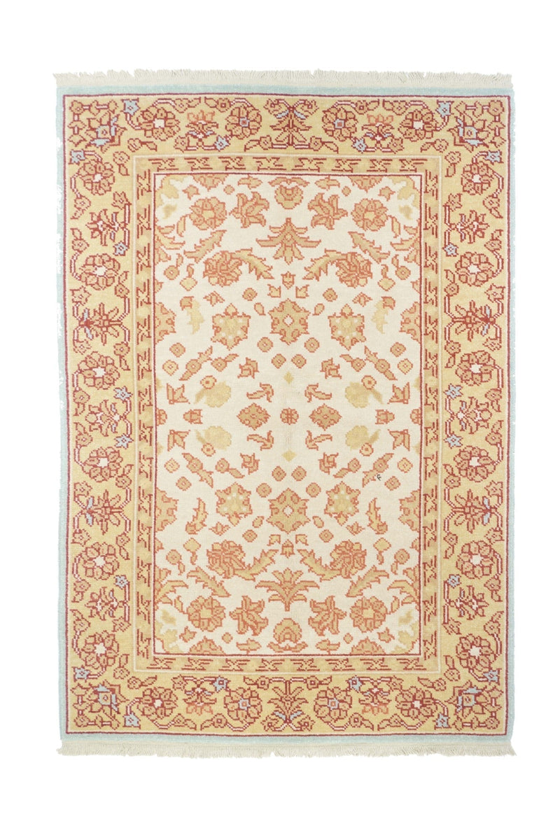 Oushak Rug 4'0