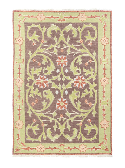Sumak Rug 4'1'' x 5'11''