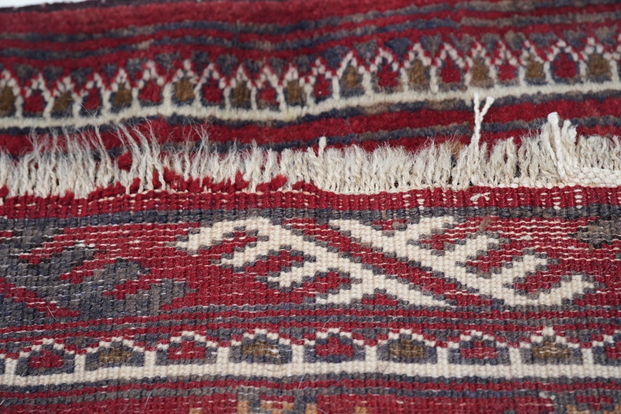 Vintage Turkmen Rug 2'10'' x 3'10''