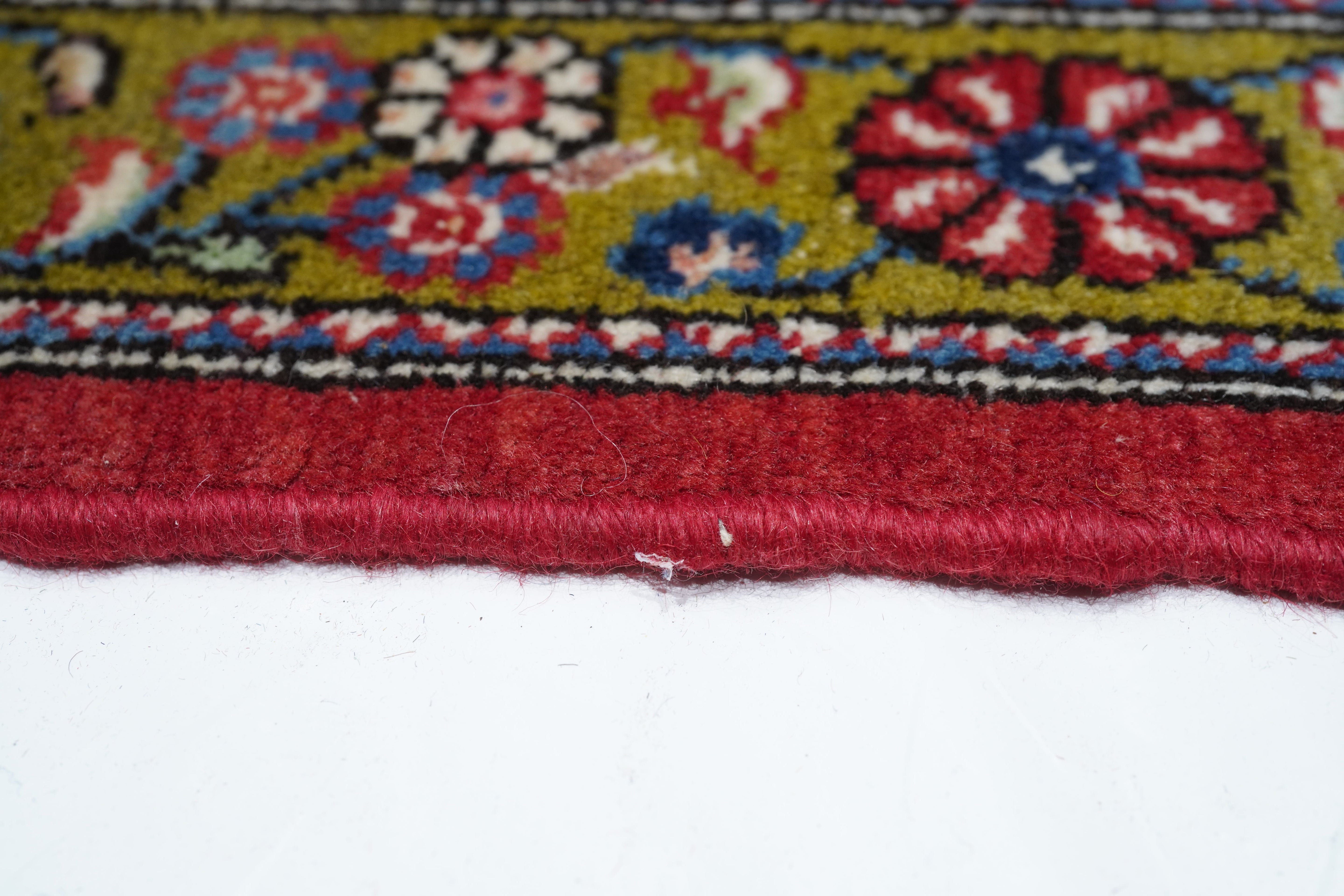 Extremely Fine Qum Rug 7'0" x 10'0"
