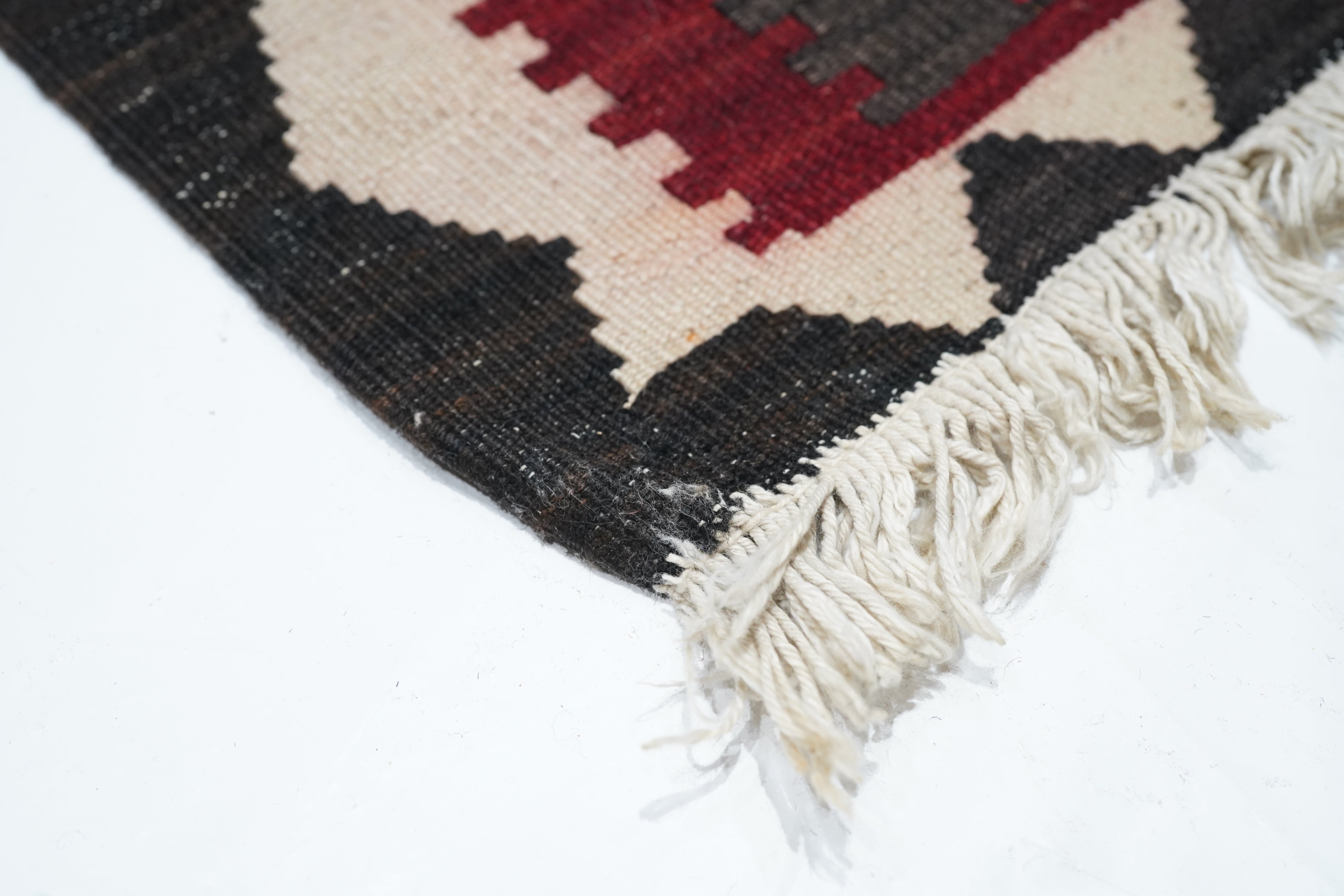 Vintage Kilim Rug 5'4'' x 10'6''