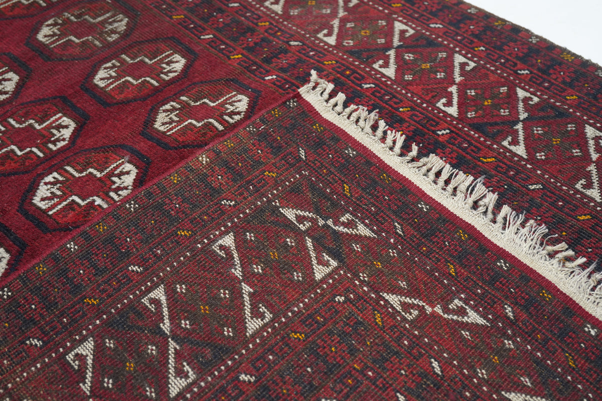 Vintage Bokara Rug 4'5'' x 7'0''