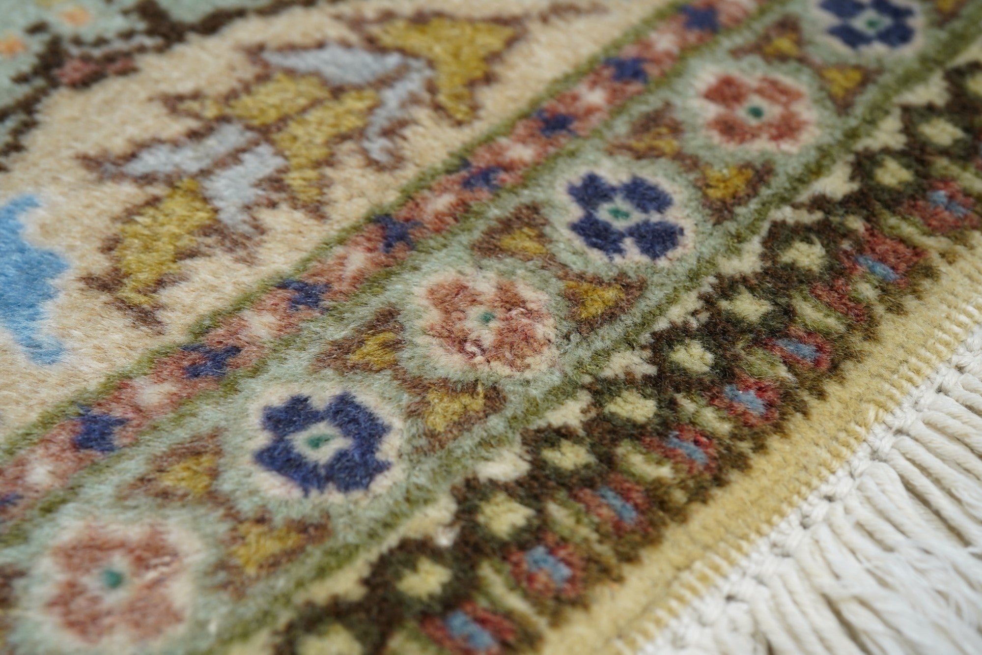 Vintage  Tabriz Rug 6'7'' x 7'9''
