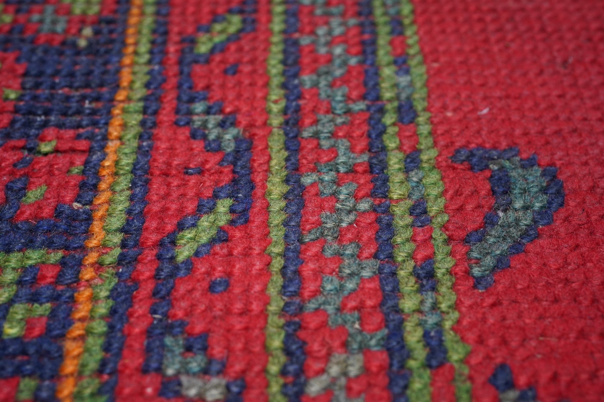Fine Antique Oushak Wool Rug 9'0" x 11'5''