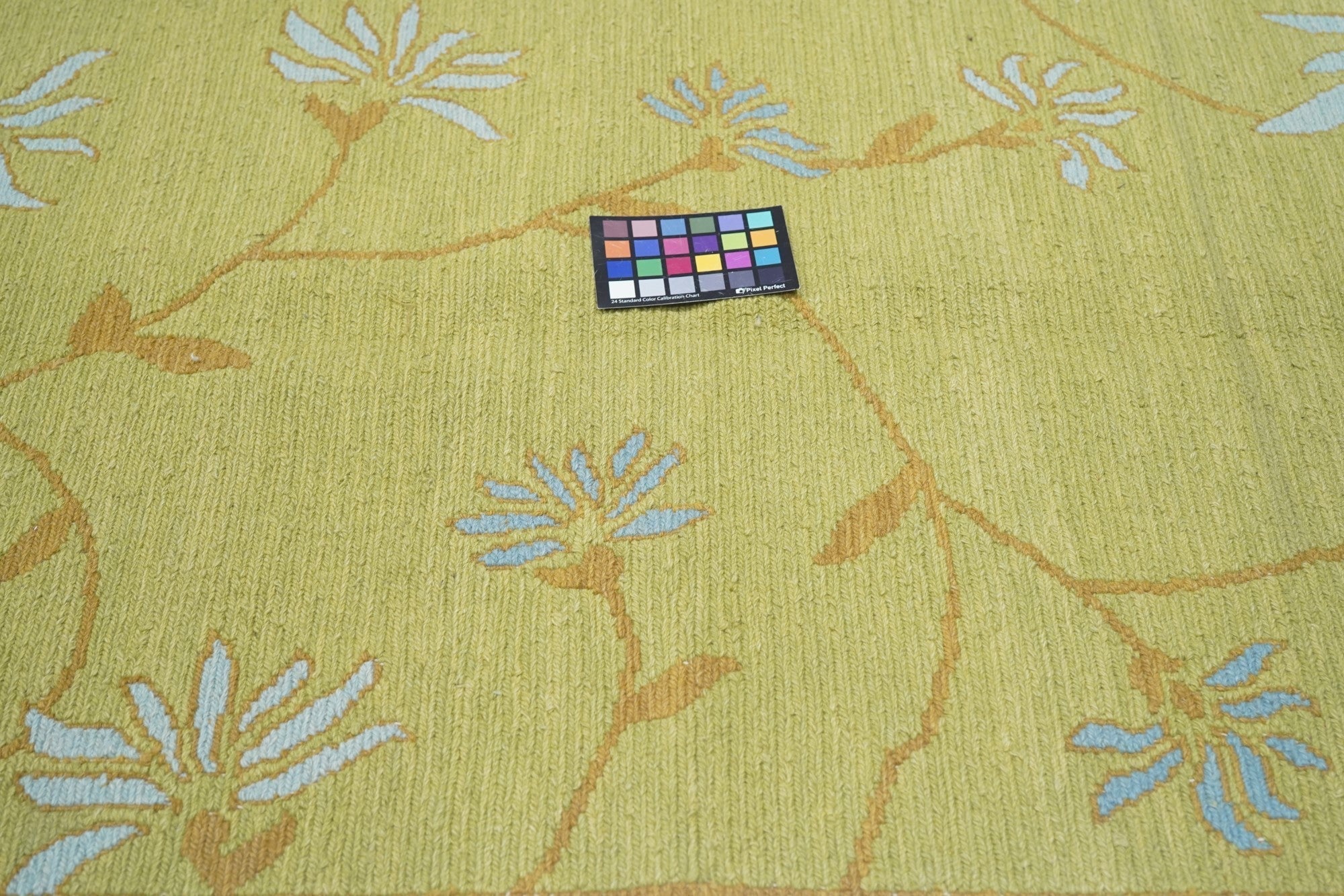 Sumak Rug 3'0" x 5'0"