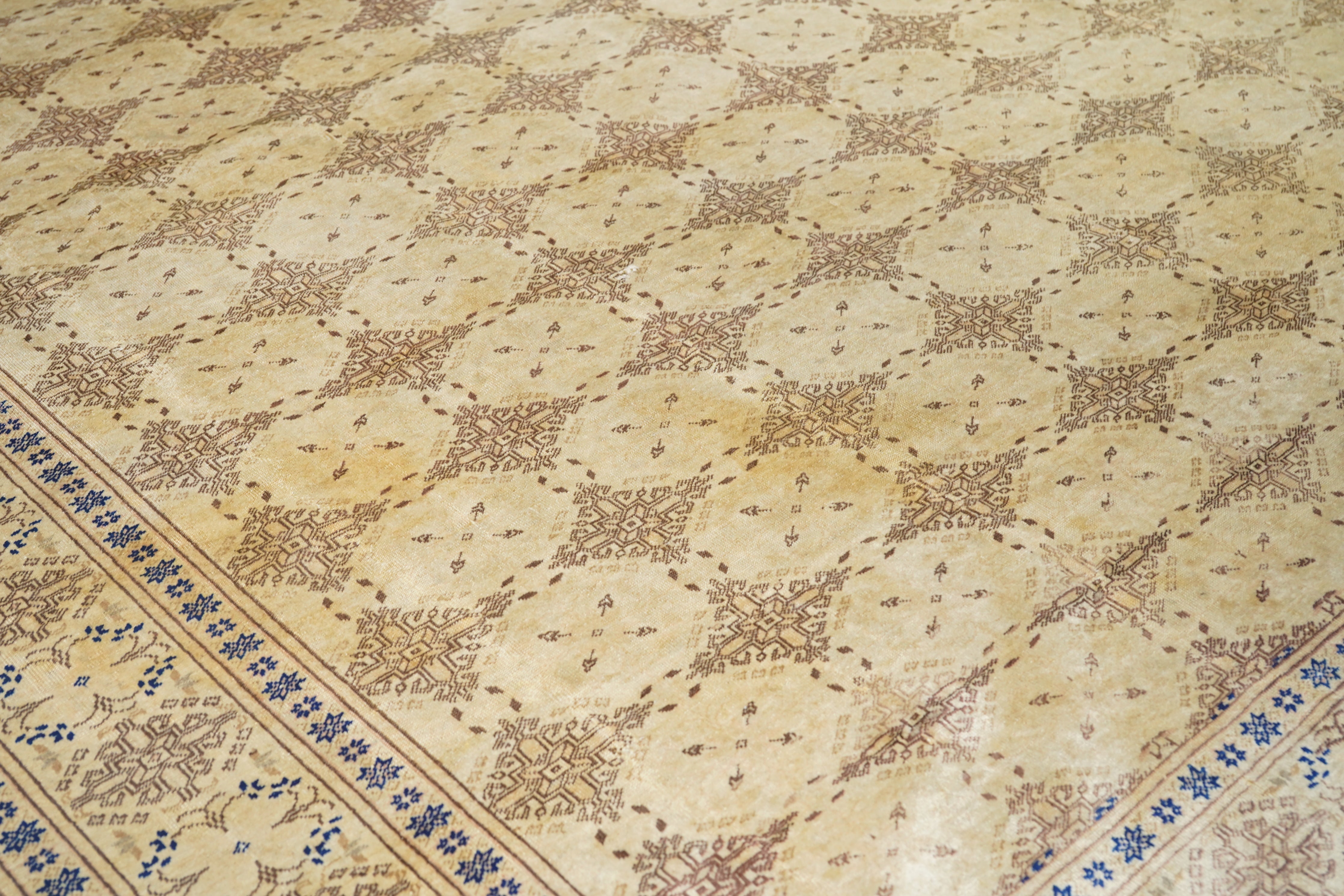 Fine Antique Turkish Sivas Rug 9'10'' x 13'8''