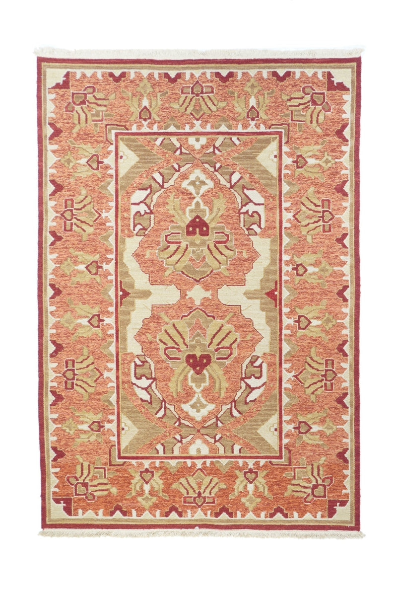 Sumak Rug 4'1'' x 6'1''